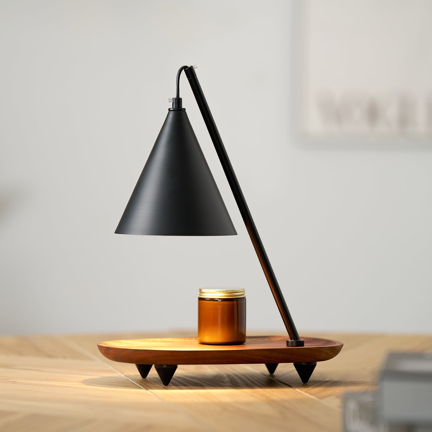 Mikaro Candle Warmer Lamp – Clean Rounded Design Indoor Wax Melter