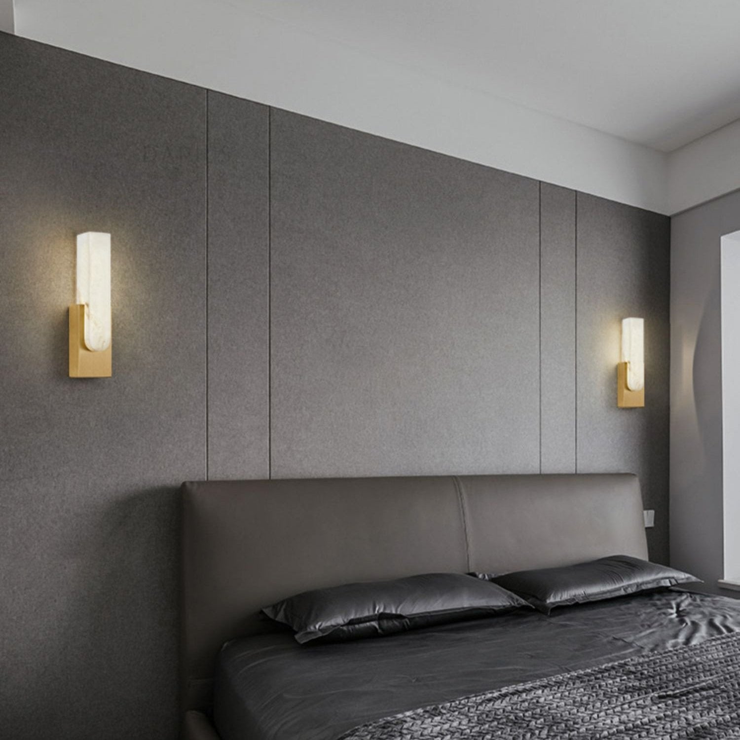 Modern Vertical LED Tube Wall Sconce – 50cm Resin Metal – Bedroom Hallway