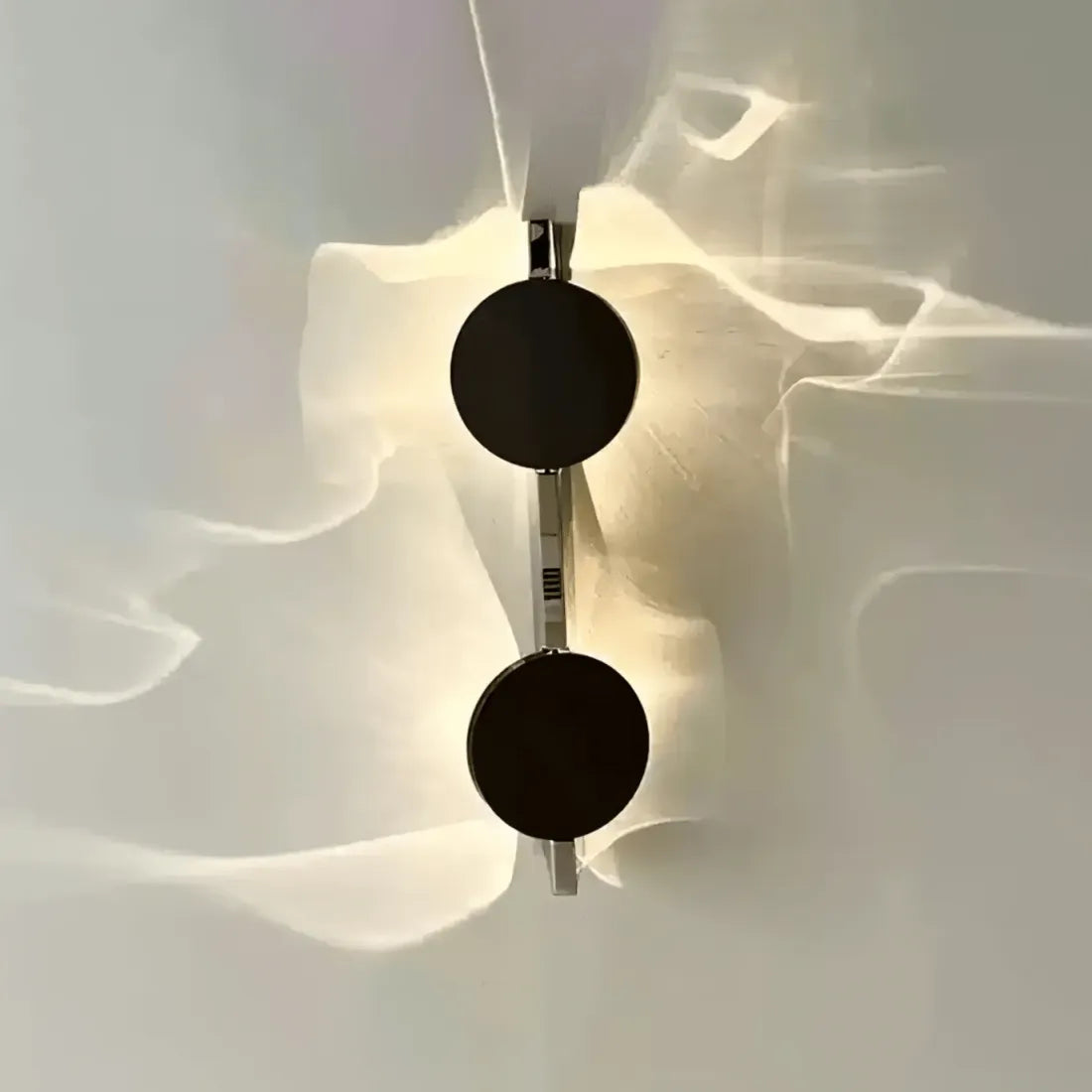 Black LED Wall Light with Circular Discs – Minimalist Bedroom Sconce – Warm Ambient