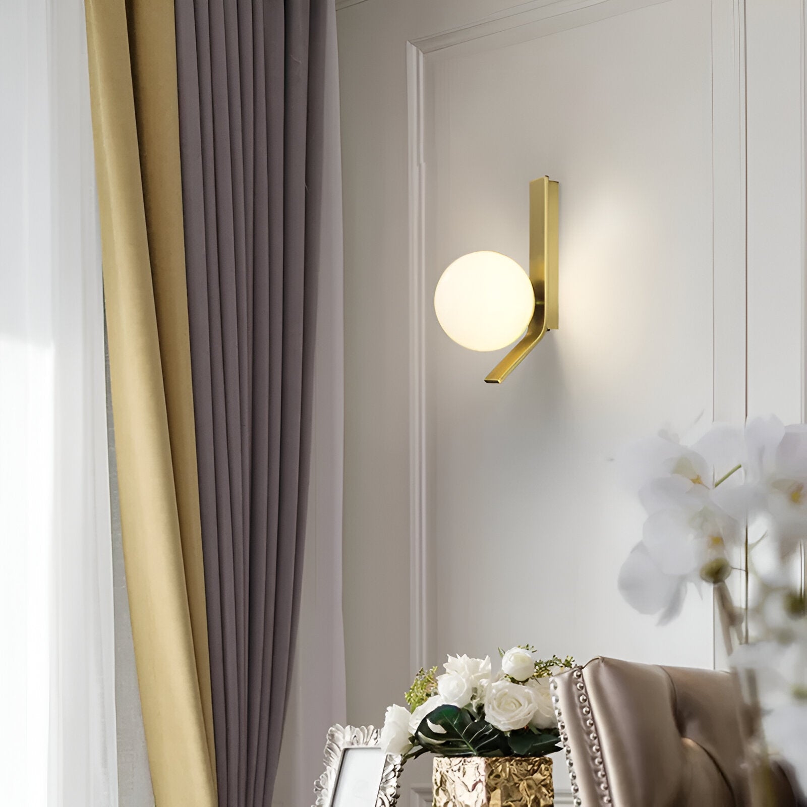 Modern Globe Wall Sconce – LED Bedside Reading Light – Metal & Plastic