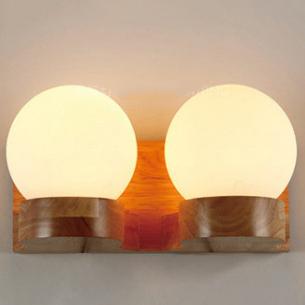 Oak Wood Wall Sconce – Frosted Glass Globe LED – Bedroom Bedside