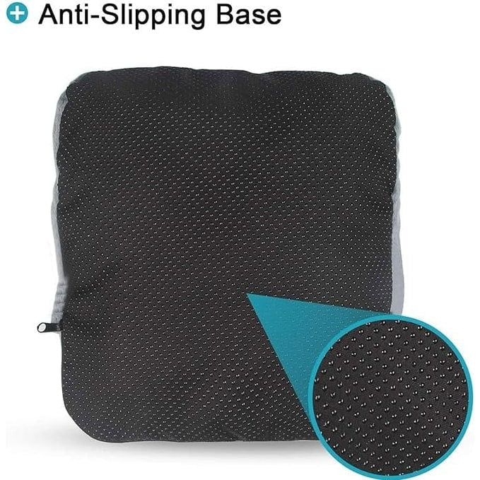 Non-slip dotted underside of the foot warmer