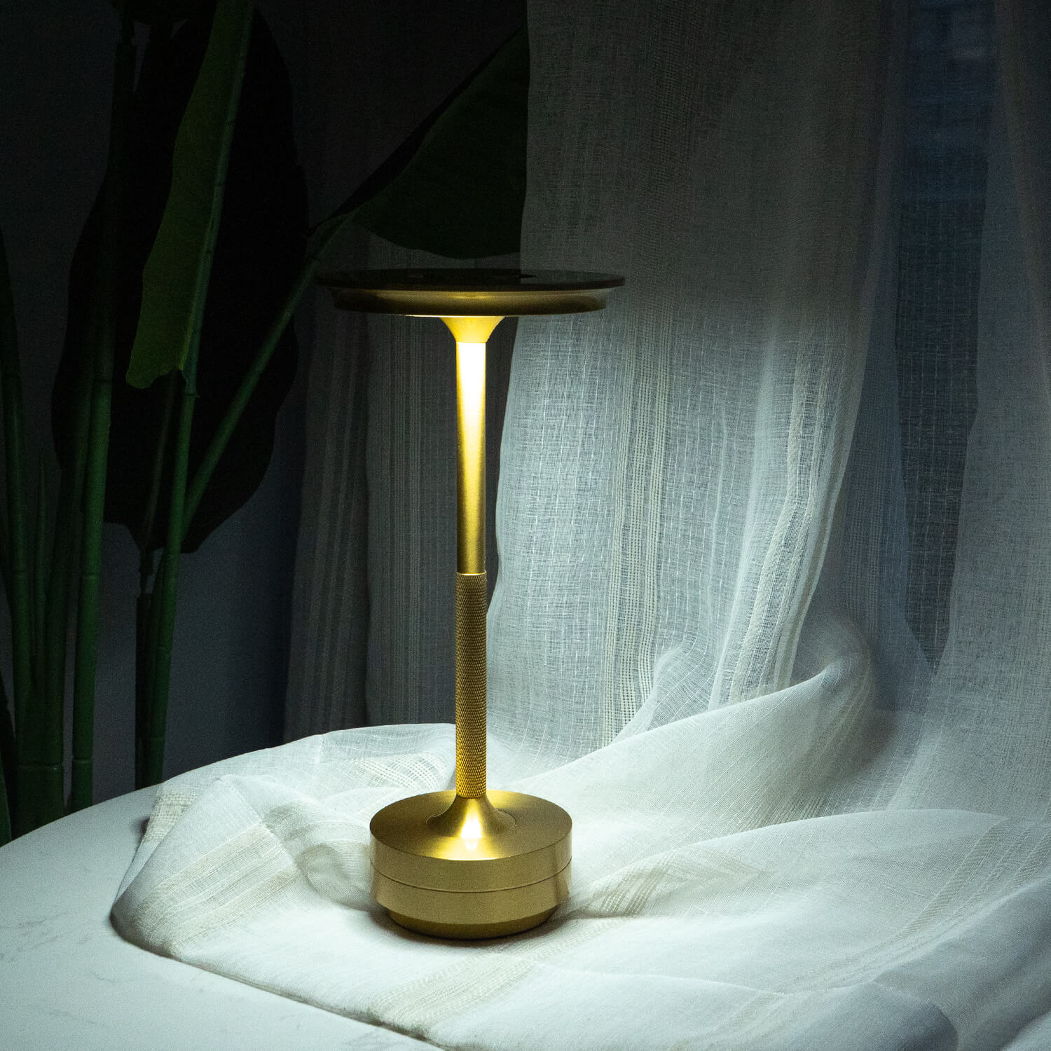 Rechargeable Cordless Table Lamp