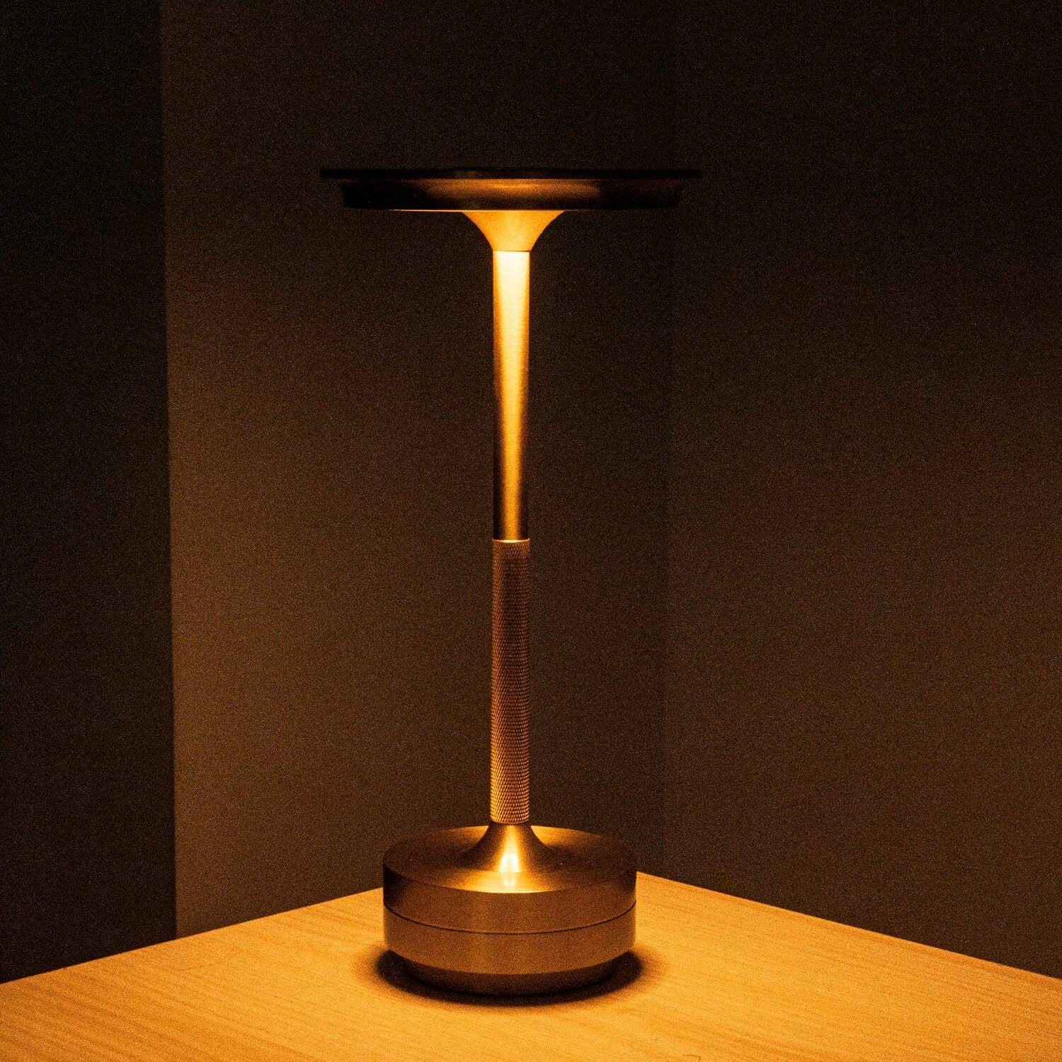 Rechargeable Cordless Table Lamp